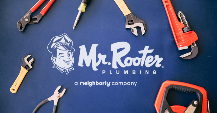 vwin线上官网Rooter先生用工具和蓝色背景为邻居公司的横幅